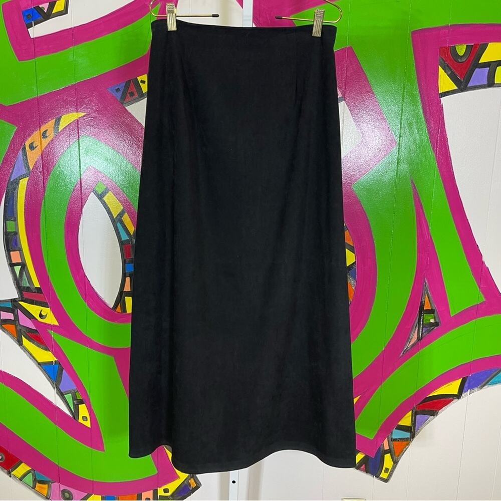 Tribal Sportswear, Vintage Black Maxi Skirt. Size 10. In excellent condition!